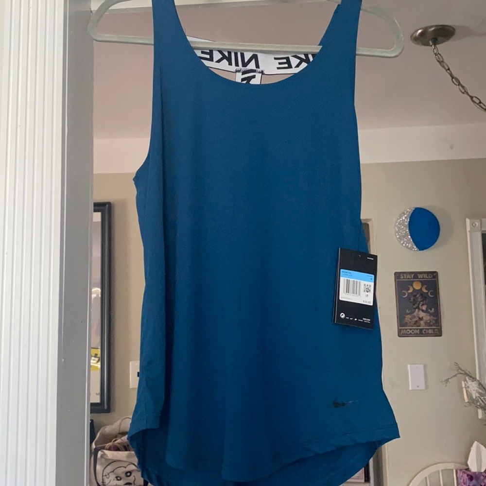 Nike T-back tank NWT